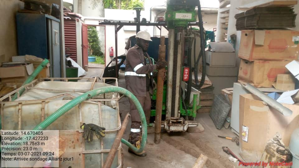 Sondage presiometrique avec un nouveau matériel tout recent marque Lim utilisé avec le Logiciel GEO LOG  V3